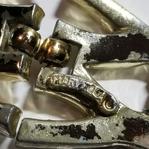 Relisted -Vintage Marvella red and white enamel X set - Picture 14 of 14